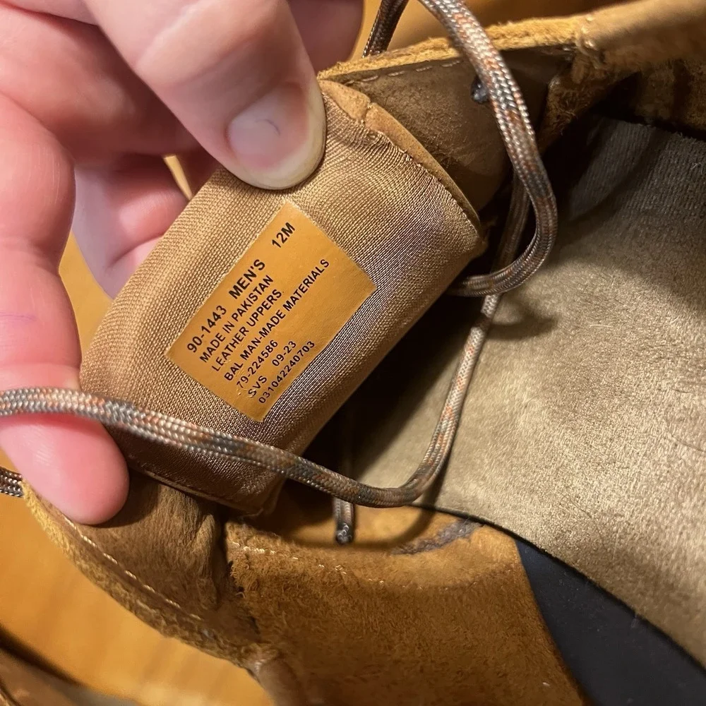 Dockers Castaway Genuine Leather Boat Shoe Tan Men's Size 12 M